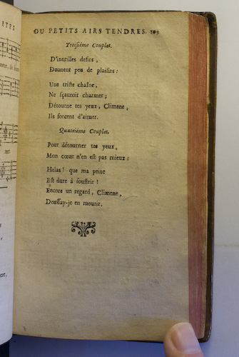 page 109 : Couplet : D'inutiles desirs. / Pour dtourner tes yeux.