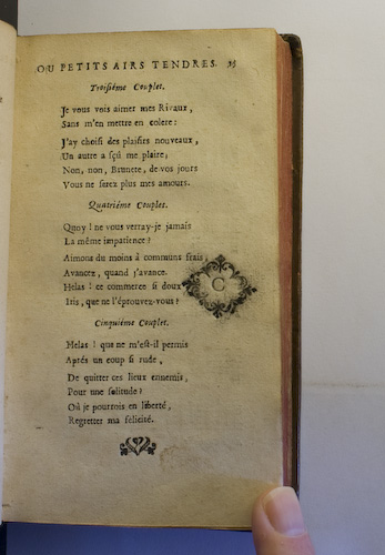 page 15 : Couplet : Helas! que ne m'est-il permis. / Je vous vois aimer mes rivaux. / Quoy! ne vous verray-je jamais.