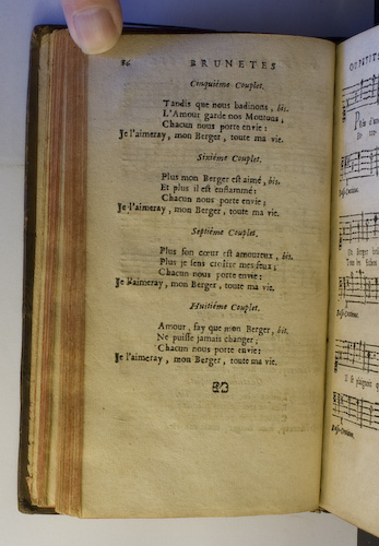 page 86 : Couplet : Amour, fai que mon Berger. / Plus mon Berger est aim / Plus son coeur est amoureux. / Tandis que nous badinons.