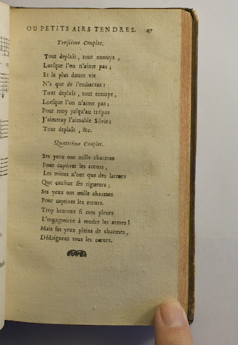 page 47 : Couplet : Tout dplat, tout ennuye. / Ses yeux ont mille charmes.