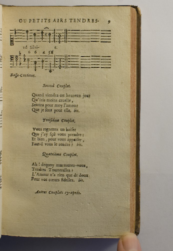 page 9 : Couplet : Quand viendra cet heureux jour. / Vous regrettez un baiser / AH! dequoy murmurez vous?