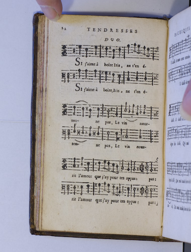 page 22 : Couplet : Si j'aime à boire, Iris.